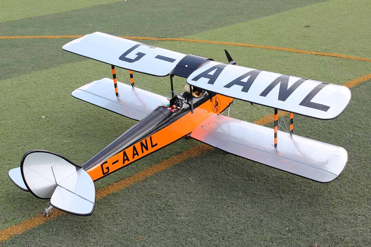 DH-60 Gipsy Moth 1,7m Oranžová/Černá