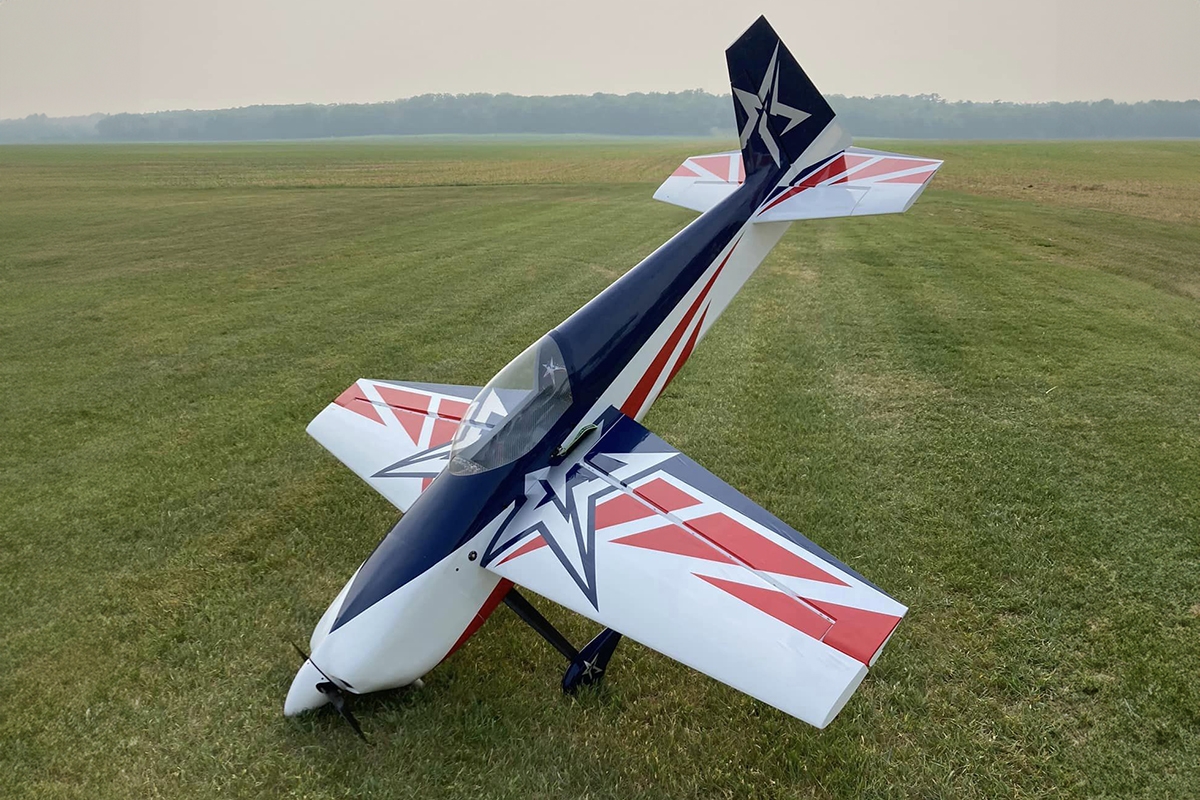 51" Slick 540 ARF - červená/modrá