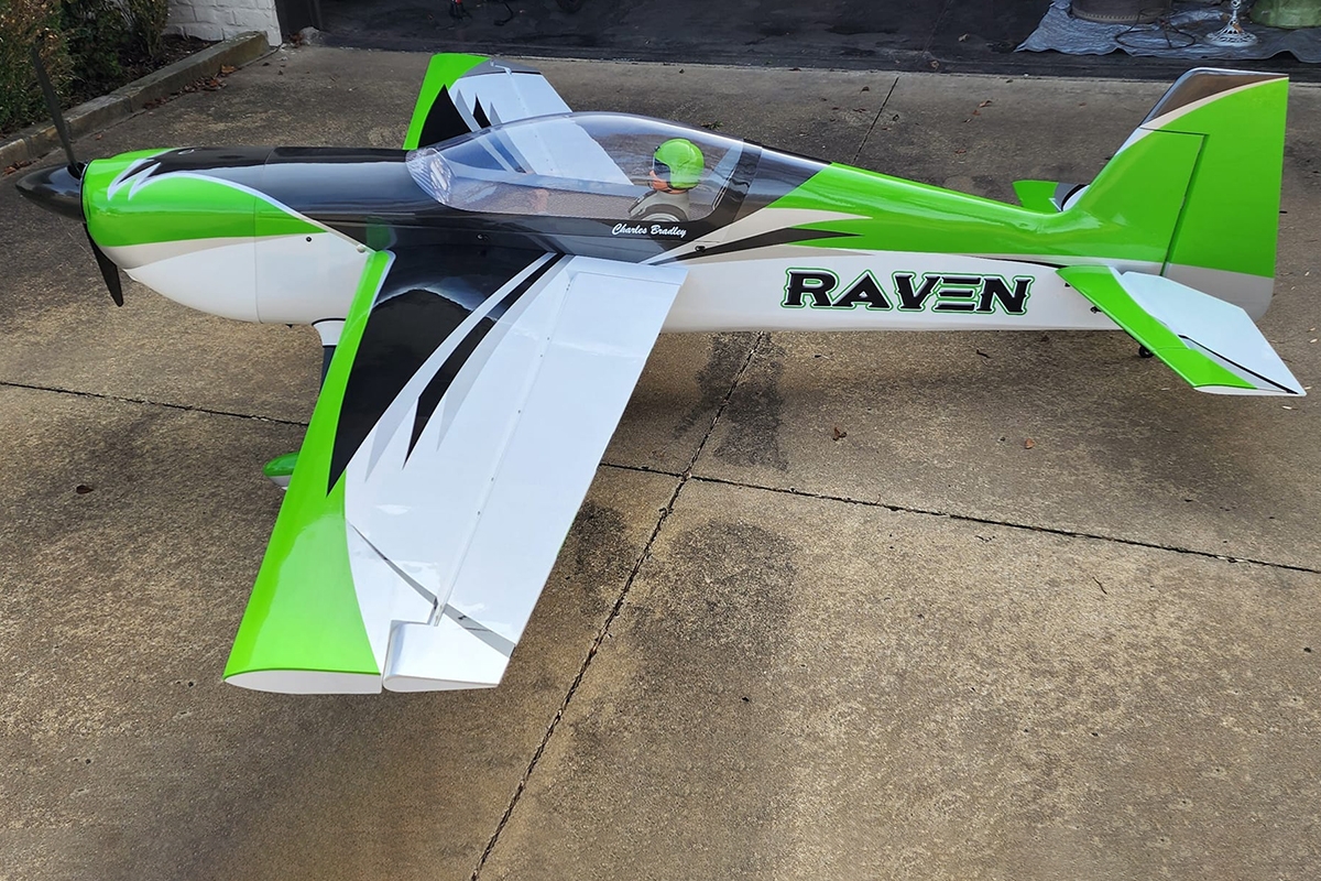 106" Raven DT ARF - zelená