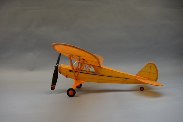 Piper J4-E "Cub Coupe" 762 mm laser. vyřezávaný