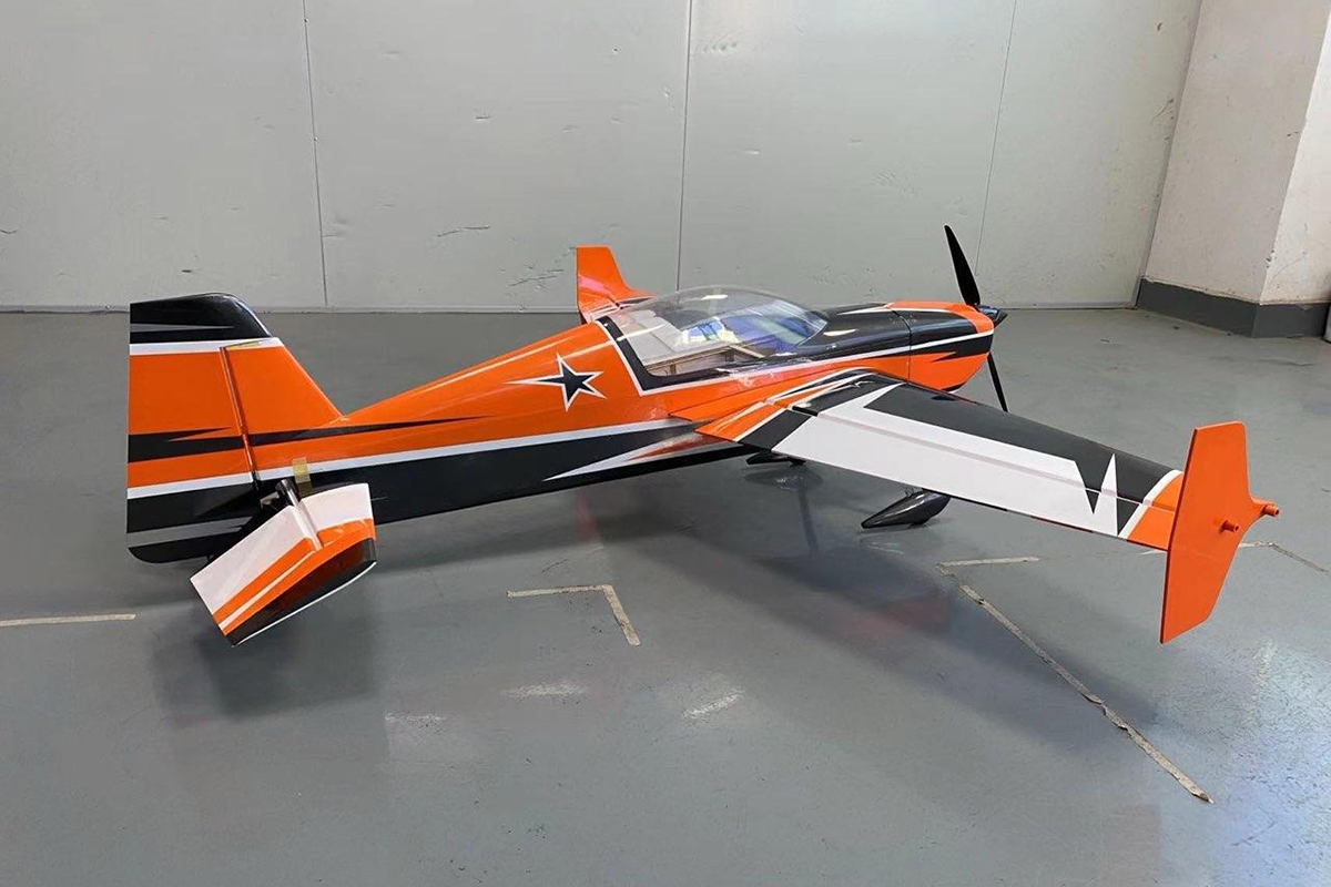 61" Raven DT ARF - oranžová/černá