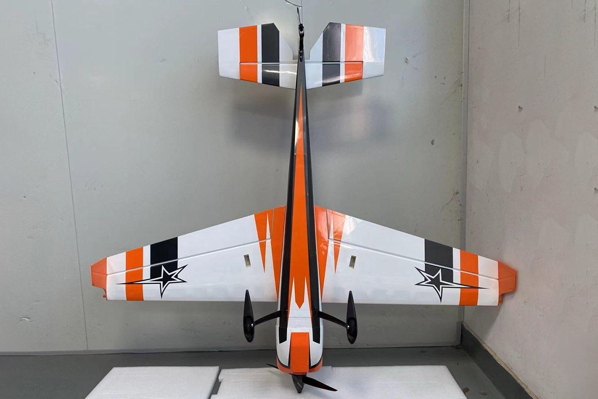 61" Raven DT ARF - oranžová/černá