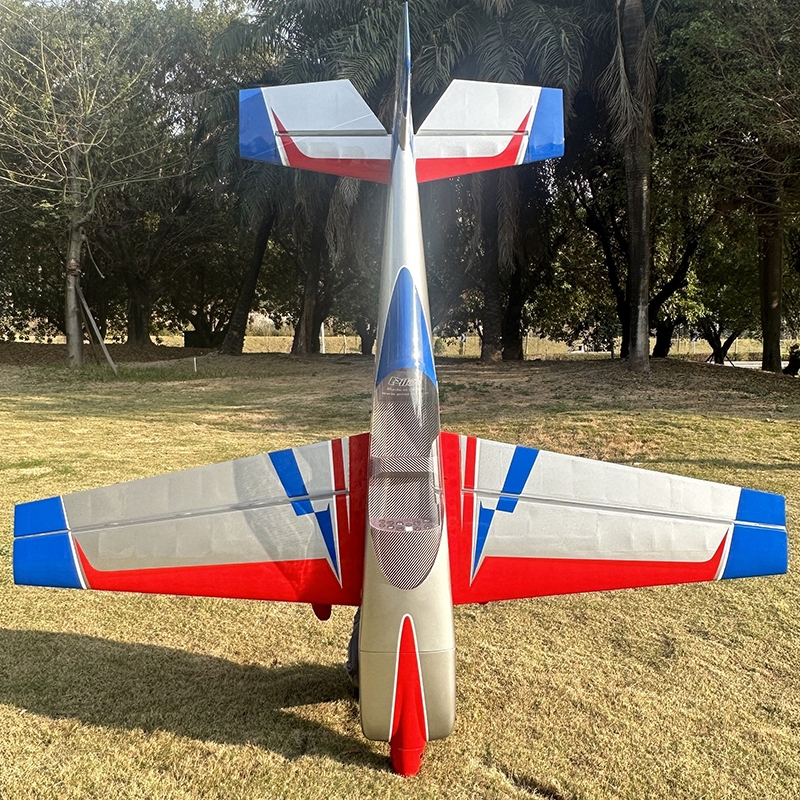 103" Extra NG 2630mm 120cc Červeno-Modro-Stříbrná