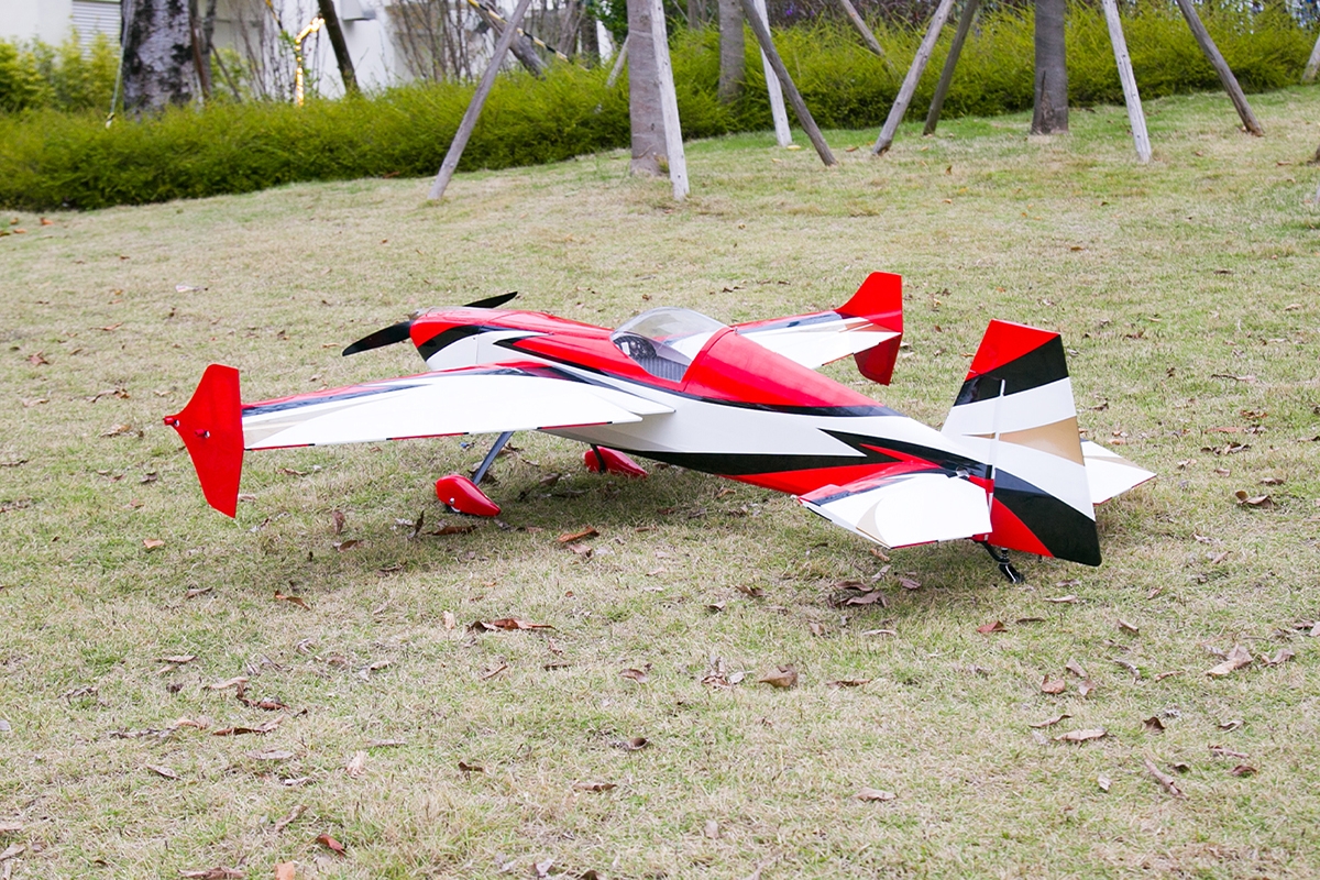60” Edge 540 V2 ARF - červená 1,52m