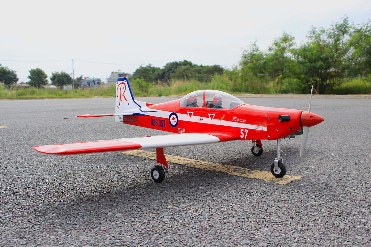 Pilatus PC9 Červená/Bílá 1,54m