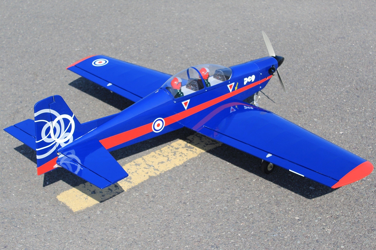 Pilatus PC9 Modrá/Červená 1,54m
