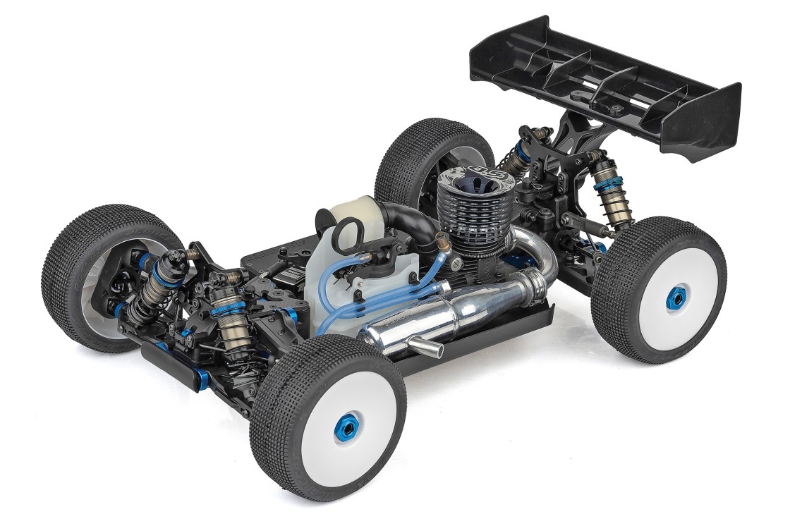 RC8B4.2 Team stavebnice (Euro edice)