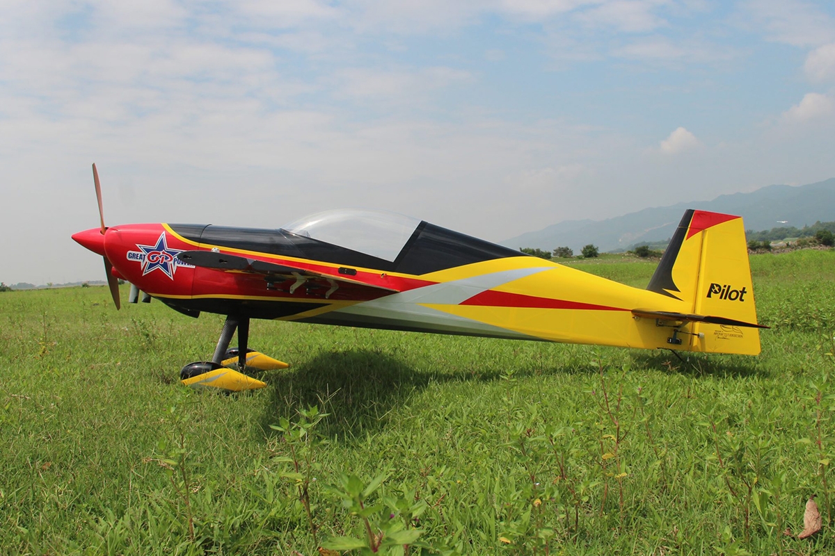 103" Slick 2600mm 120cc Žluto-Červeno-Černý