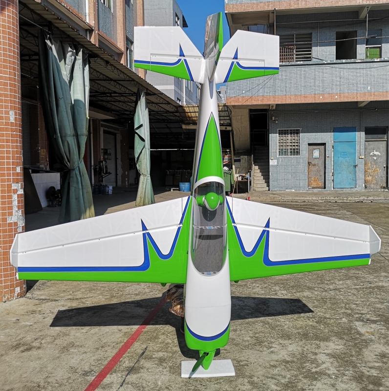 91" Extra 300 V2 EXP - Zelená 2,31m