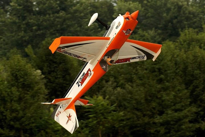 103" Laser Z200 ARF - oranžová 2,61m