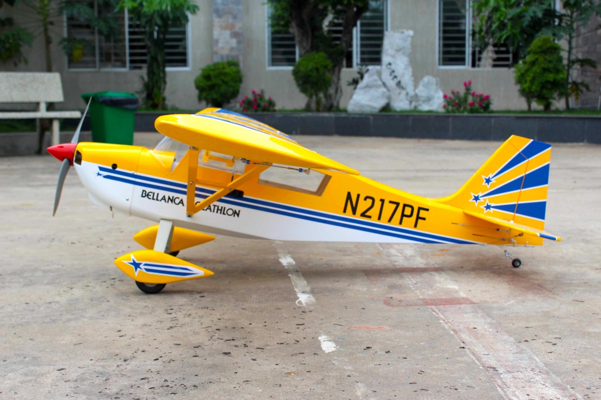 8KCAB Super Decathlon 1,8m