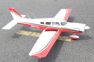 Piper Cherokee 1,53m Červený