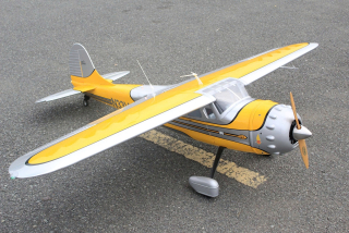 Cessna 195 2,28m Žlutá