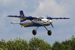 140" Turbo Bushmaster - Modrá/Bílá 3,51m