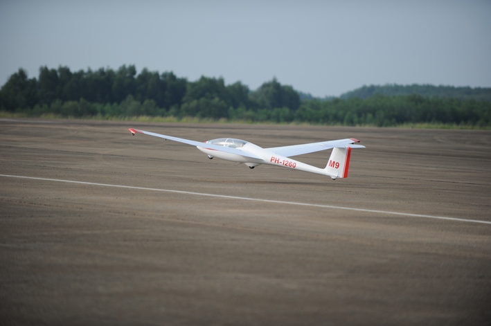 GL05K ASK-21 větroň 6500m ARF