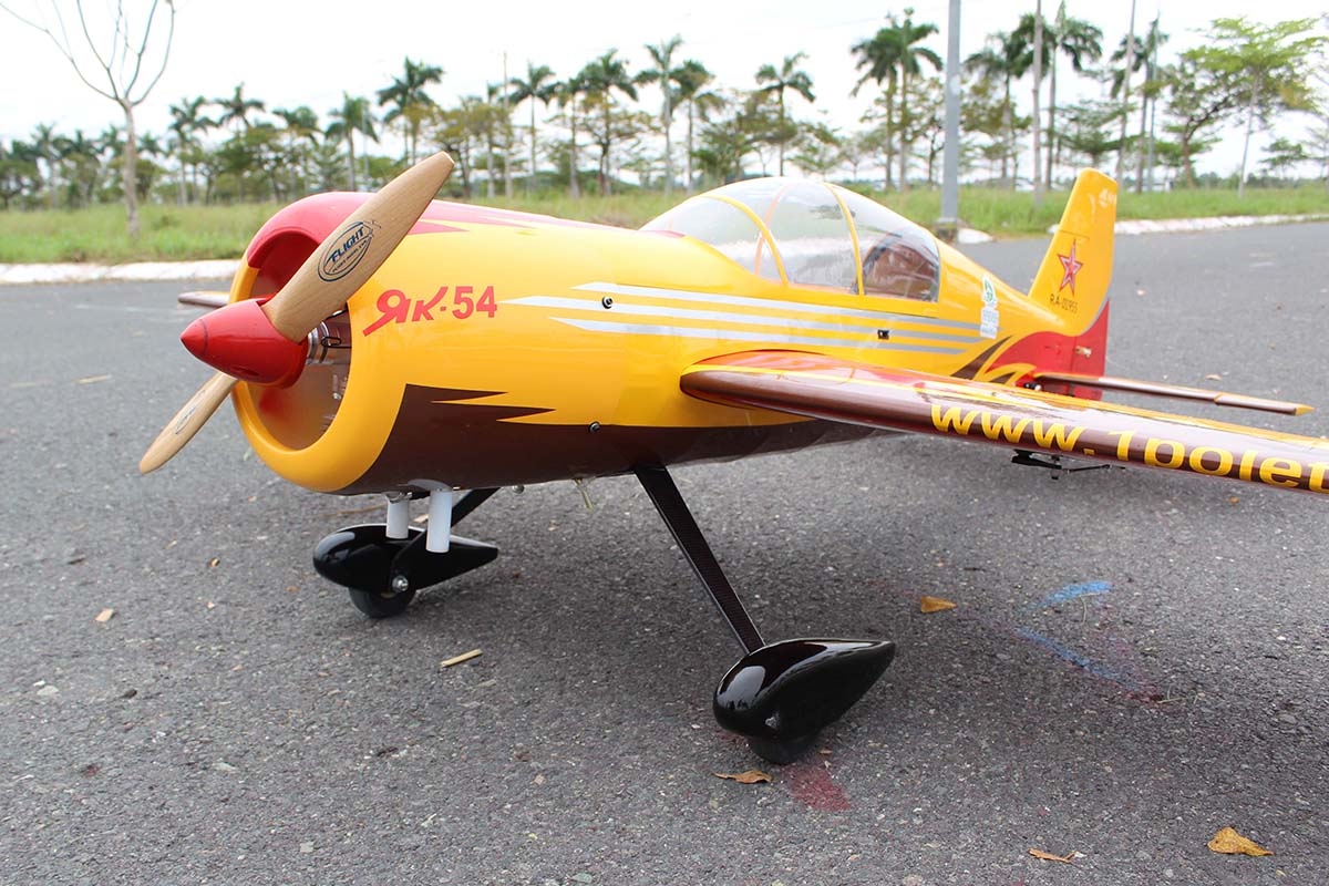 Yak 54 1,85m
