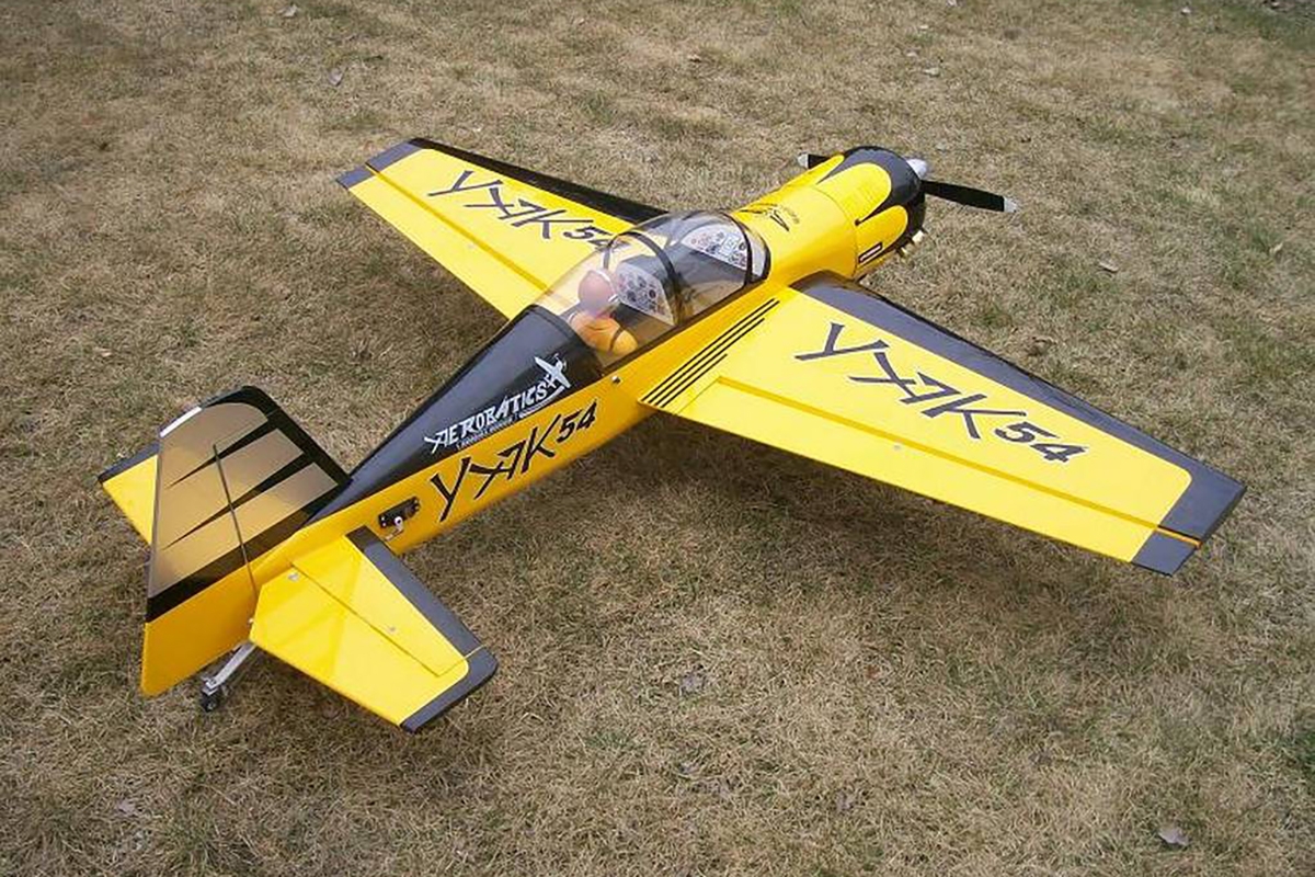 Yak 54 1,6m